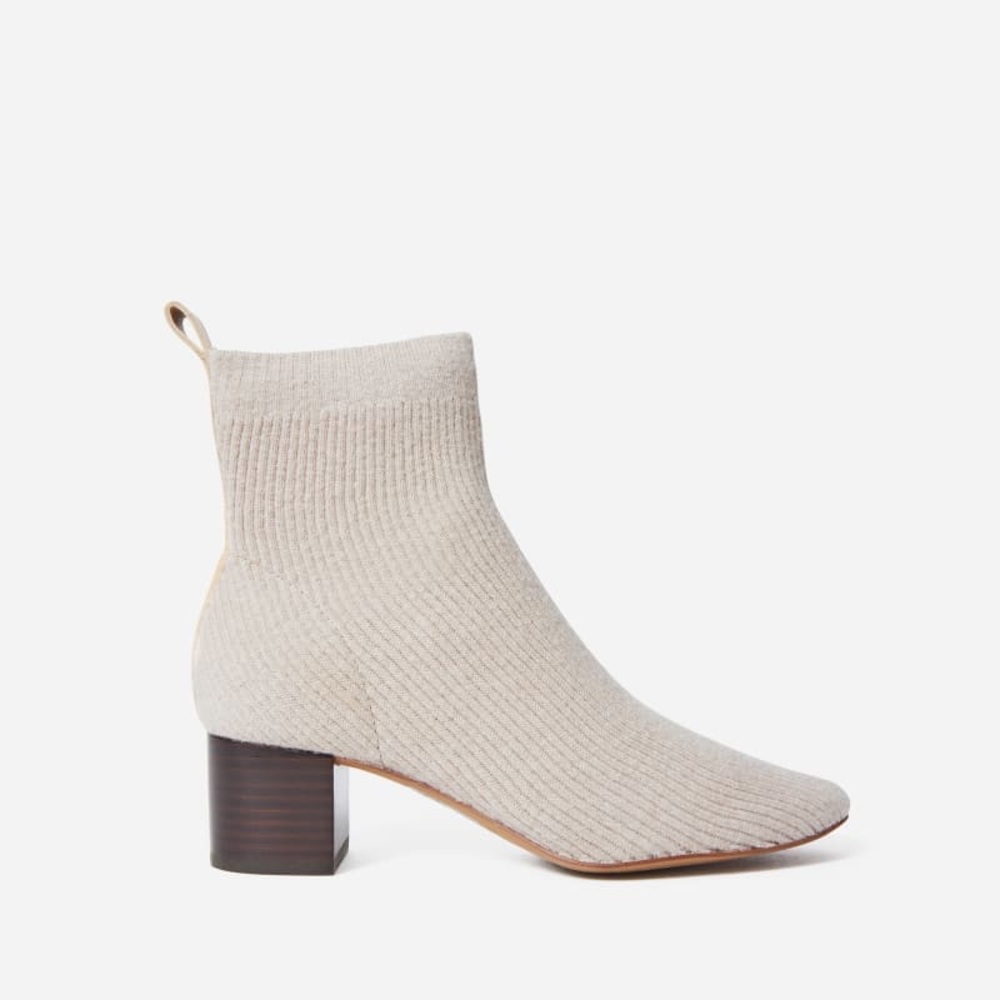 NWTS AND BOX Glove boot in stretch wool